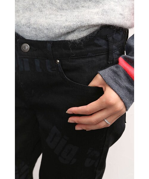 NINE（ナイン）の「グラフィックプリントデニムパンツ（その他・レディース・ブラック・00(SS)/0(S)/1(M)）」の7枚目の写真