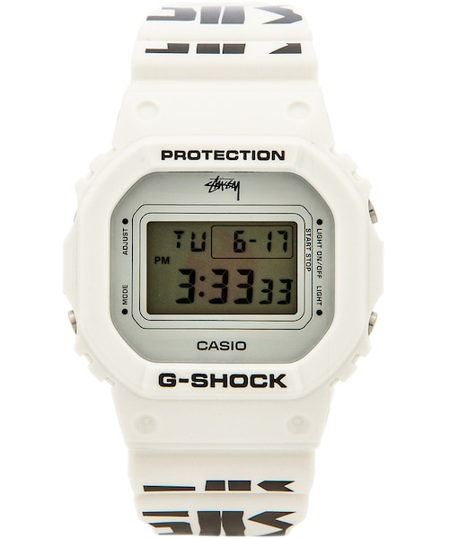 STUSSY(ステューシー)の「Stussy x G Shock World Cup Watch(アナログ腕時計・メンズ・White・all)」の1枚目の写真