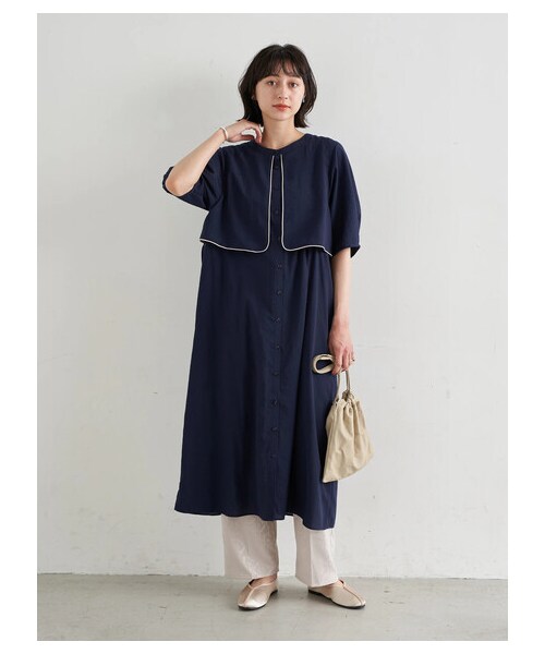 earth music&ecology（アースミュージックアンドエコロジー）の「【WEB限定】サイドリボンシャツワンピース（ワンピース/ドレス・オフホワイト/ネイビー/アイスブルー・F）」の2枚目の写真