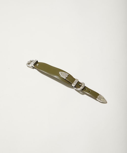 TOGA PULLA(トーガ プルラ)の「ダブルバックルバングル TP12-AK270 TOGA PULLA(トーガ プルラ)の「ダブルバックルバングル TP12-AK270