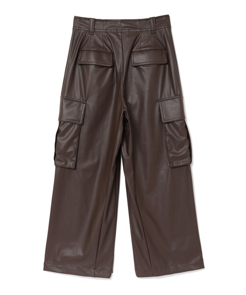 Uhr（ウーア）の「Fake Leather Cargo Pants（パンツ・レディース・BROWN/20/C.GRAY/09・36）」の3枚目の写真