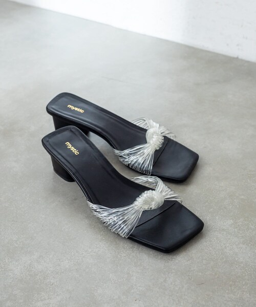 mystic（ミスティック）の「クリア結び目サンダル（サンダル・レディース・クリア/ピンク/ブラック・36/37/38）」の2枚目の写真