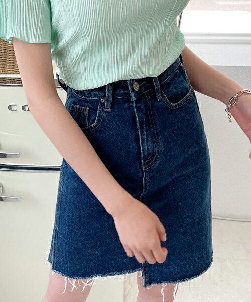 DHOLIC（ディーホリック）の「マスクストラップ付デニムスカート（デニムスカート・レディース・ブルー/その他・S/M/L）」の2枚目の写真