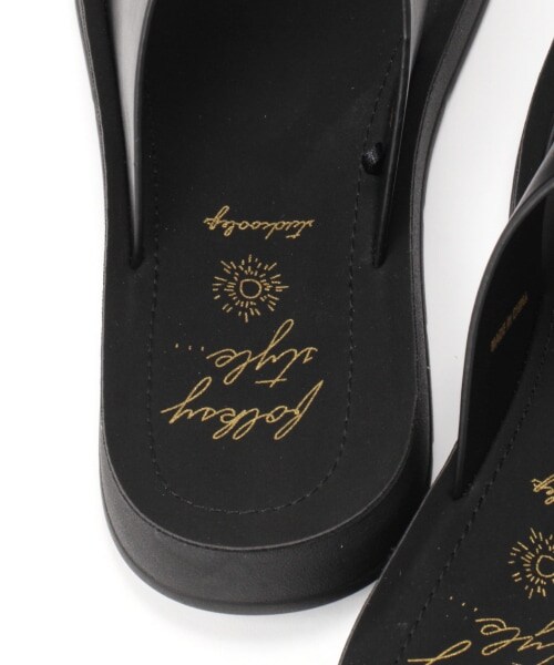 studio CLIP(スタディオクリップ)の「サムリング楽トングサンダル(シューズ・オフホワイト/ブラック/ベージュ)」の11枚目の写真