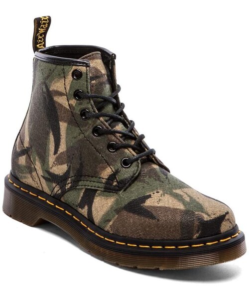 Dr. Martens(ドクターマーチン)の「Dr. Martens Cerren 6-Eye Boot(ブーツ・レディース・Green Large Camo・9/6/7/8)」の4枚目の写真
