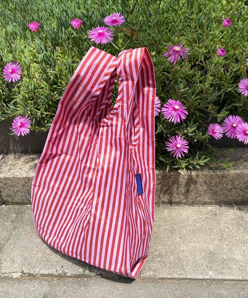 DouDou(ドゥドゥ)の「【BAGGU/バグゥ】BABY BAGGU NEW(トートバッグ・レディース・サックスブルー/グリーン/レッド・FREE)」の1枚目の写真