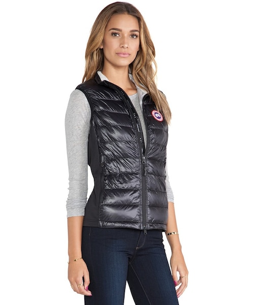 CANADA GOOSE（カナダグース）の「Canada Goose Hybridge Lite Vest（ダウンベスト・レディース・Black・XS/L/S/M）」の5枚目の写真