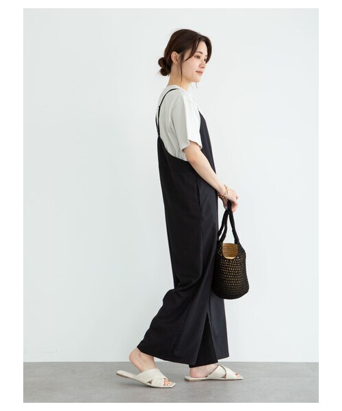 Green　Parks（グリーンパークス）の「・ELENCARE DUE Vネックサロペットパンツ（ワンピース/ドレス・アイボリー/ブラック/ピンク・F）」の11枚目の写真