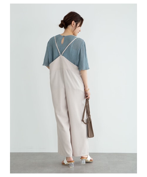 Green　Parks（グリーンパークス）の「・ELENCARE DUE Vネックサロペットパンツ（ワンピース/ドレス・アイボリー/ブラック/ピンク・F）」の4枚目の写真