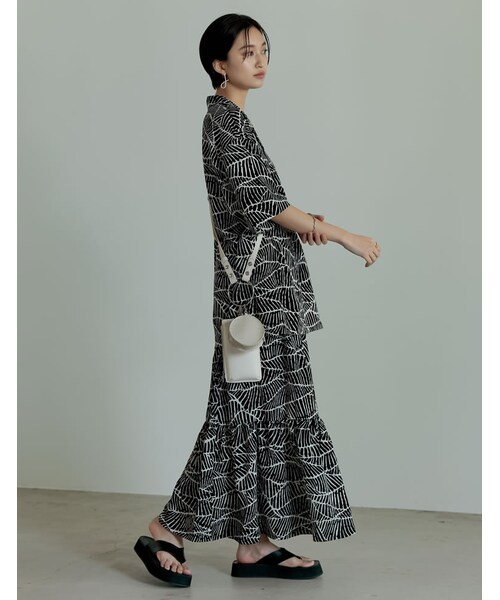 Re:EDIT（リエディ）の「ポーチ付きリングミニショルダーバッグ（バッグ・レディース・ブラック/アイボリー・フリーサイズ）」の8枚目の写真