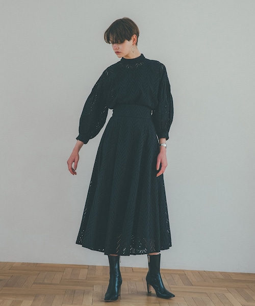 CLANE（クラネ）の「カットエンブロイダリートップ 11122-4212