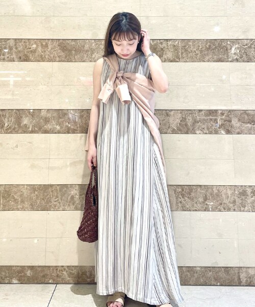 URBAN RESEARCH ROSSO WOMEN（アーバンリサーチ　ロッソ）の「直條織紋長洋裝（ワンピース/ドレス・レディース・棕色/黑色・FREE）」の10枚目の写真