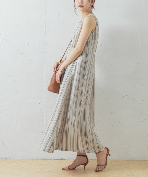 URBAN RESEARCH ROSSO WOMEN（アーバンリサーチ　ロッソ）の「直條織紋長洋裝（ワンピース/ドレス・レディース・棕色/黑色・FREE）」の5枚目の写真