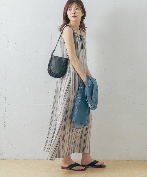 URBAN RESEARCH ROSSO WOMEN（アーバンリサーチ　ロッソ）の「直條織紋長洋裝（ワンピース/ドレス・レディース・棕色/黑色・FREE）」の11枚目の写真