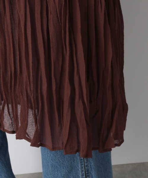 LOWRYS FARM（ローリーズファーム）の「ワッシャープリーツワンピース（ワンピース/ドレス・アイボリー/ブラック/ダークブラウン/グリーン）」の11枚目の写真