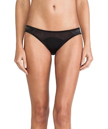 エージェントプロヴォケーター　Agent Provocateur リップバーム 人気沸騰ブラドン Amazon | 【エージェント プロヴォケーター