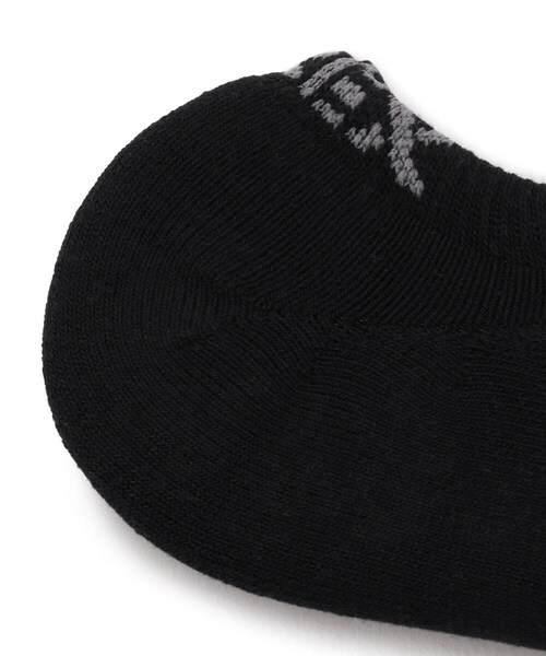 AVIREX(アヴィレックス)の「アンクルロゴソックス/ ANKLE LOGO SOCKS(レッグウェア・BLACK/GREY・F)」の2枚目の写真