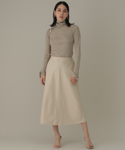 Chaos(カオス)の「18Gシルクリブニット タートルネックプルオーバー(トップス・ブラック/ベージュ/ブルー)」の6枚目の写真