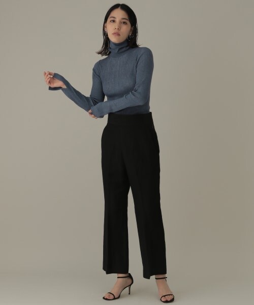 Chaos(カオス)の「18Gシルクリブニット タートルネックプルオーバー(トップス・ブラック/ベージュ/ブルー)」の8枚目の写真