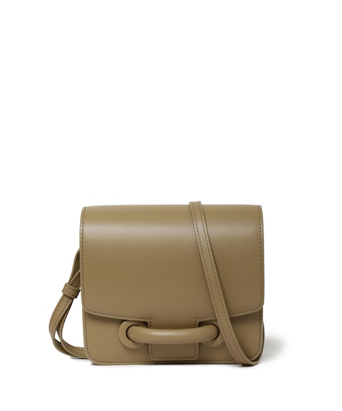 VASIC ボディバッグ ベージュ VASIC（ヴァジック）｜バッグ（ベージュ系）一覧 - WEAR