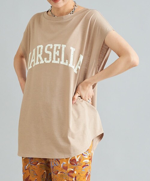DouDou（ドゥドゥ）の「【WEB限定】MARSELLA ロゴT（Tシャツ/カットソー・レディース・オフホワイト/ベージュ/チャコールグレー・F）」の2枚目の写真