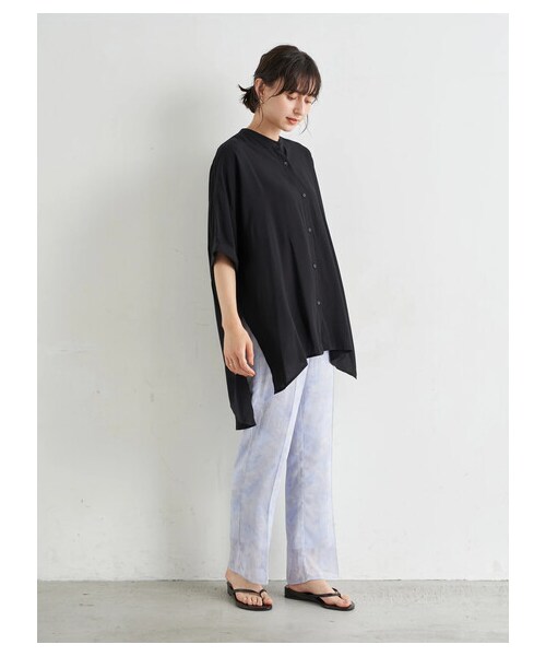 earth music&ecology（アースミュージックアンドエコロジー）の「シアーマーブルセミフレアパンツ（パンツ・ピンク/ライトグリーン/ブルー・F）」の9枚目の写真