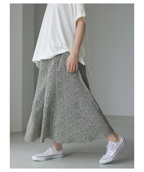 AMERICAN HOLIC（アメリカンホリック）の「ドロストとろみスカーチョ（パンツ・モカ/ネイビー/ペイズリー/フラワー・M/L）」の7枚目の写真