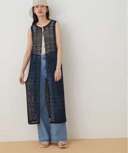 ADAM ET ROPE'（アダムエロペ）の「リネンカギ針ニットワンピース（ワンピース/ドレス・レディース・ネイビー/ベージュ・F）」の2枚目の写真