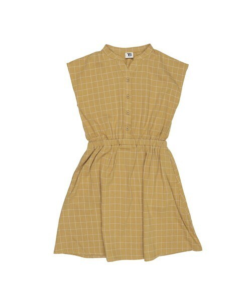 T>>2（ティーツー）の「ウエストゴムチェックシャツワンピース（シャツワンピース・キッズ・01.ホワイト/02.キャメル/03.レンガ/04.ブルー/05.ブラック・100-150）」の3枚目の写真
