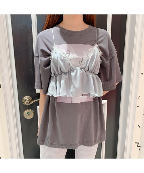 lilLilly（リルリリー）の「サテンランジェリーキャミトップス（トップス・レディース・BEIGE/BLACK）」の8枚目の写真