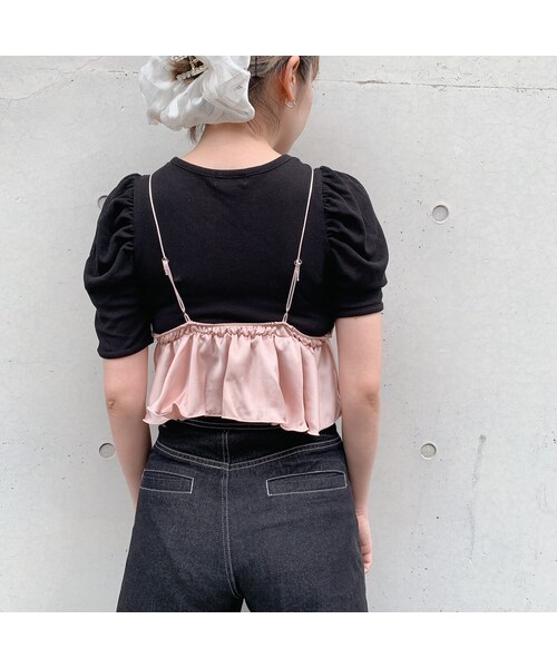 lilLilly（リルリリー）の「サテンランジェリーキャミトップス（トップス・レディース・BEIGE/BLACK）」の17枚目の写真