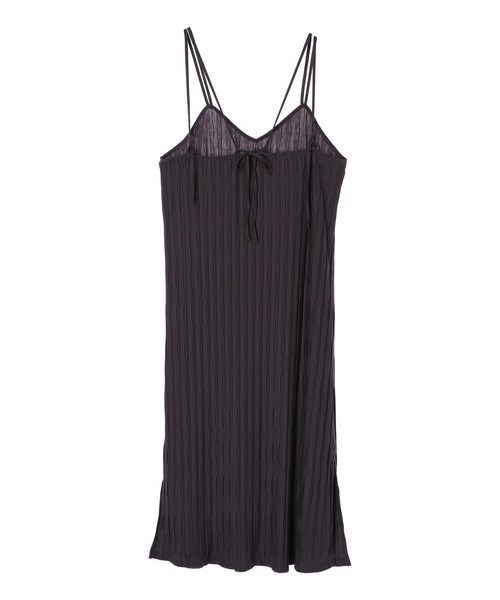 Green　Parks（グリーンパークス）の「ワッシャーカットキャミワンピース（ワンピース/ドレス・チャコールグレー/ベージュ/グリーン・F）」の2枚目の写真