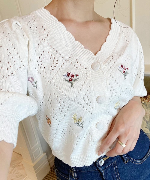 one after another NICE CLAUP(ワンアフターアナザーナイスクラップ)の「世界一かわいいカーディガン(カーディガン/ボレロ・レディース・オフホワイト/イエロー/ピンク・0)」の2枚目の写真