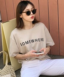 DHOLIC（ディーホリック）の「SOMEWHERE半袖Tシャツ・全3色・b53892（Tシャツ/カットソー）」
