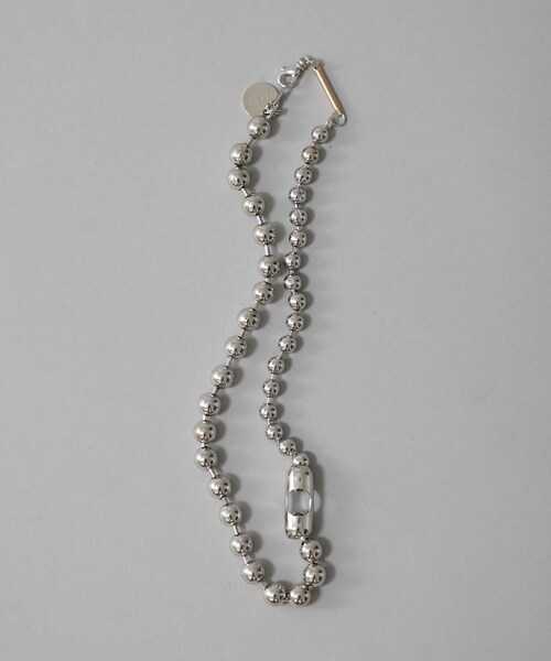 SWITCHING BALL CHAIN NECKLACE