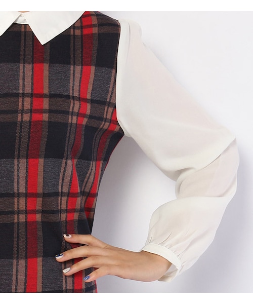 PAGEBOY（ページボーイ）の「衿&袖切り替えレイヤード風トップス（トップス・レディース・グレー/ブラック/ネイビー系）」の8枚目の写真