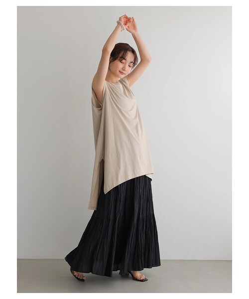 AMERICAN HOLIC（アメリカンホリック）の「前後差ノースリーブカットチュニック（トップス・オフホワイト/チャコールグレー/グレーベージュ/ライトグリーン・M/L）」の5枚目の写真