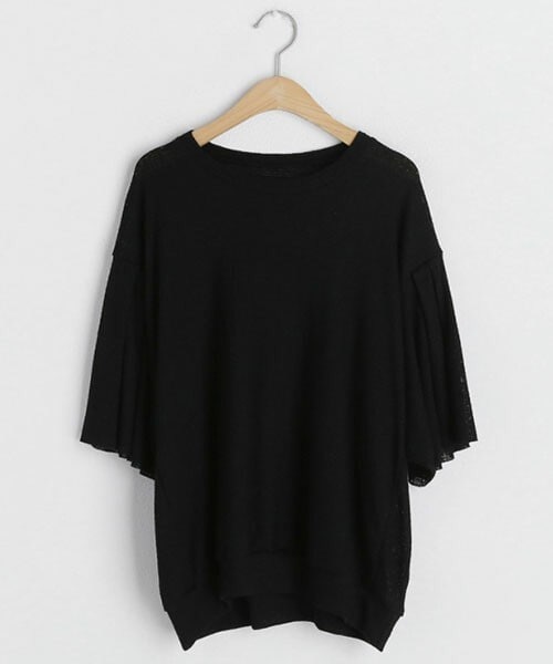 DHOLIC（ディーホリック）の「タックフレアスリーブニット（Tシャツ/カットソー・レディース・ホワイト/ベージュ/ブラック/グリーン・ONESIZE）」の2枚目の写真