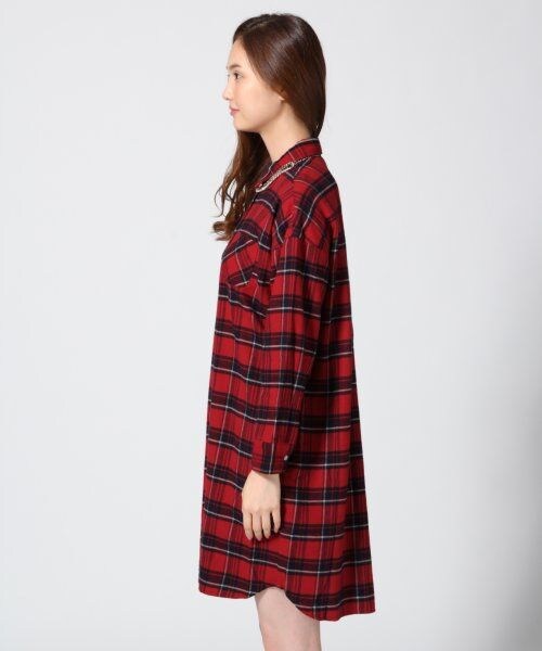 GLOBAL WORK（グローバルワーク）の「ネルチェックシャツワンピース１４ＦＷ（ワンピース/ドレス・レディース・ホワイト06/レッド35/グリーン75/ブルー85・Ｍ/Ｌ）」の9枚目の写真