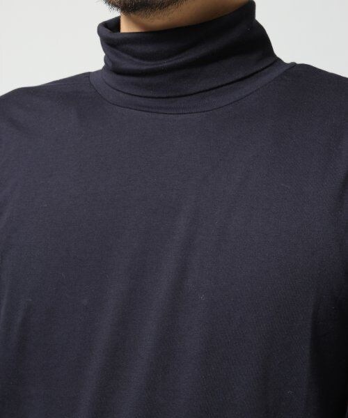 GLOBAL WORK(グローバルワーク)の「スーピマコットンタートル(トップス・メンズ・ホワイト06/グレー15/ネイビー88・M/L)」の9枚目の写真
