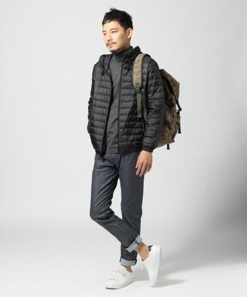 GLOBAL WORK(グローバルワーク)の「スーピマコットンタートル(トップス・メンズ・ホワイト06/グレー15/ネイビー88・M/L)」の4枚目の写真