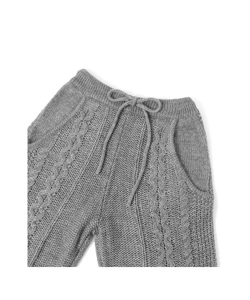 KBF（ケイビーエフ）の「ケーブルニットパンツ（パンツ・レディース・OFF/GRAY・one）」の8枚目の写真