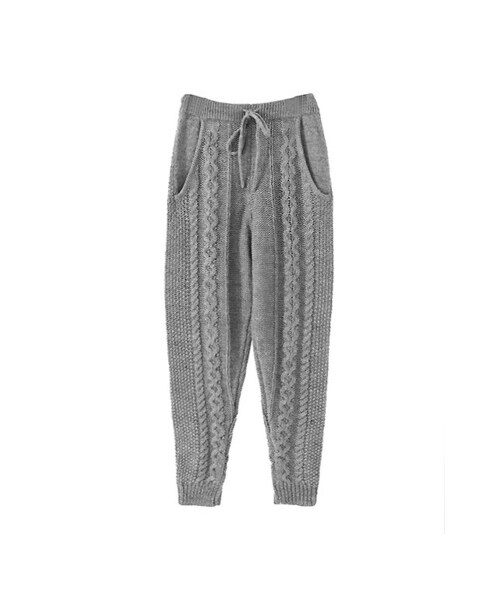KBF（ケイビーエフ）の「ケーブルニットパンツ（パンツ・レディース・OFF/GRAY・one）」の2枚目の写真