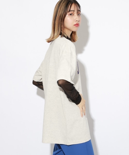 PAGEBOY（ページボーイ）の「【PAGEBOYLIM】VTAコラボカレッジロゴＴ（トップス・レディース・オートミール/杢グレー/オレンジ/グリーン・M, L）」の6枚目の写真