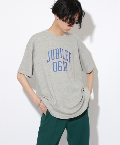 PAGEBOY（ページボーイ）の「【PAGEBOYLIM】VTAコラボカレッジロゴＴ（トップス・レディース・オートミール/杢グレー/オレンジ/グリーン・M, L）」の2枚目の写真