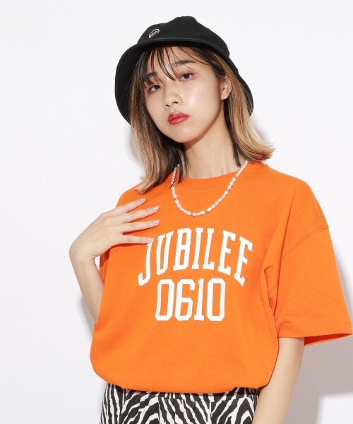 PAGEBOY（ページボーイ）の「【PAGEBOYLIM】VTAコラボカレッジロゴＴ（トップス・レディース・オートミール/杢グレー/オレンジ/グリーン・M, L）」の20枚目の写真