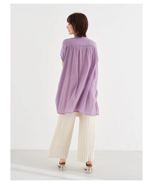 earth music&ecology（アースミュージックアンドエコロジー）の「ストレートプリーツパンツ（パンツ・アイボリー/ブラック/グレーベージュ/グリーン/ラベンダー/フラワー・F）」の15枚目の写真