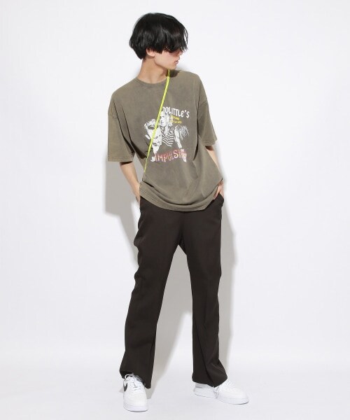 PAGEBOY（ページボーイ）の「スマホショルダーバック（バッグ・ブラック/グリーン・FREE）」の4枚目の写真