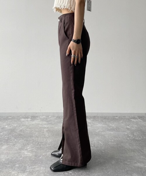 PAGEBOY(ページボーイ)の「【WEB先行予約】フロントスリットチノデニム(パンツ・レディース・チャコール/ベージュ/セピア・24inch(XSサイズ), 25inch(Sサイズ), 26inch(Mサイズ), 27inch(Lサイズ))」の17枚目の写真