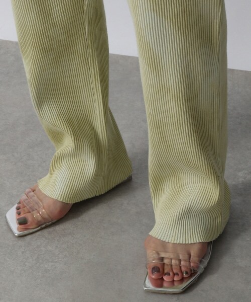 LOWRYS FARM（ローリーズファーム）の「ｓｅｌｆｃｕｔタイダイリブパンツ（パンツ・イエロー/グリーン/ブルー・F）」の9枚目の写真